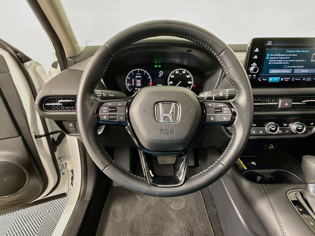 Used 2025 Honda HR-V EX-L image 11