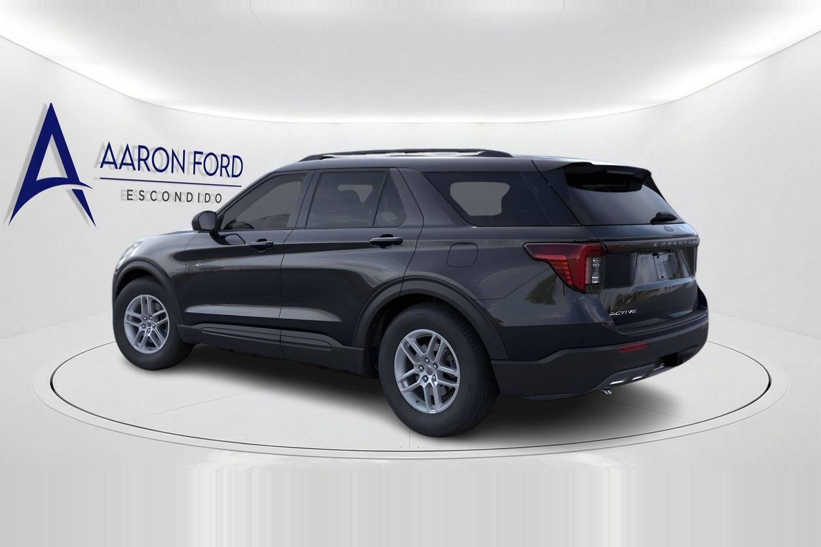 New 2026 Ford Explorer Active w/ Active Comfort Package RWD image 4