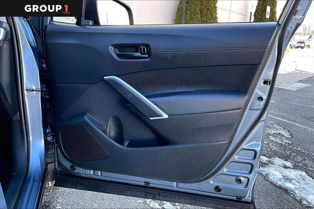 Certified 2022 Toyota Corolla Cross LE image 23