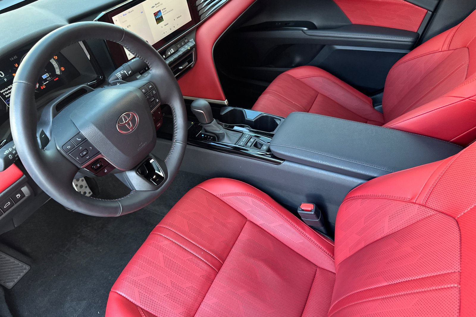 Used 2025 Toyota Camry XSE w/ Premium Plus Package FWD image 9
