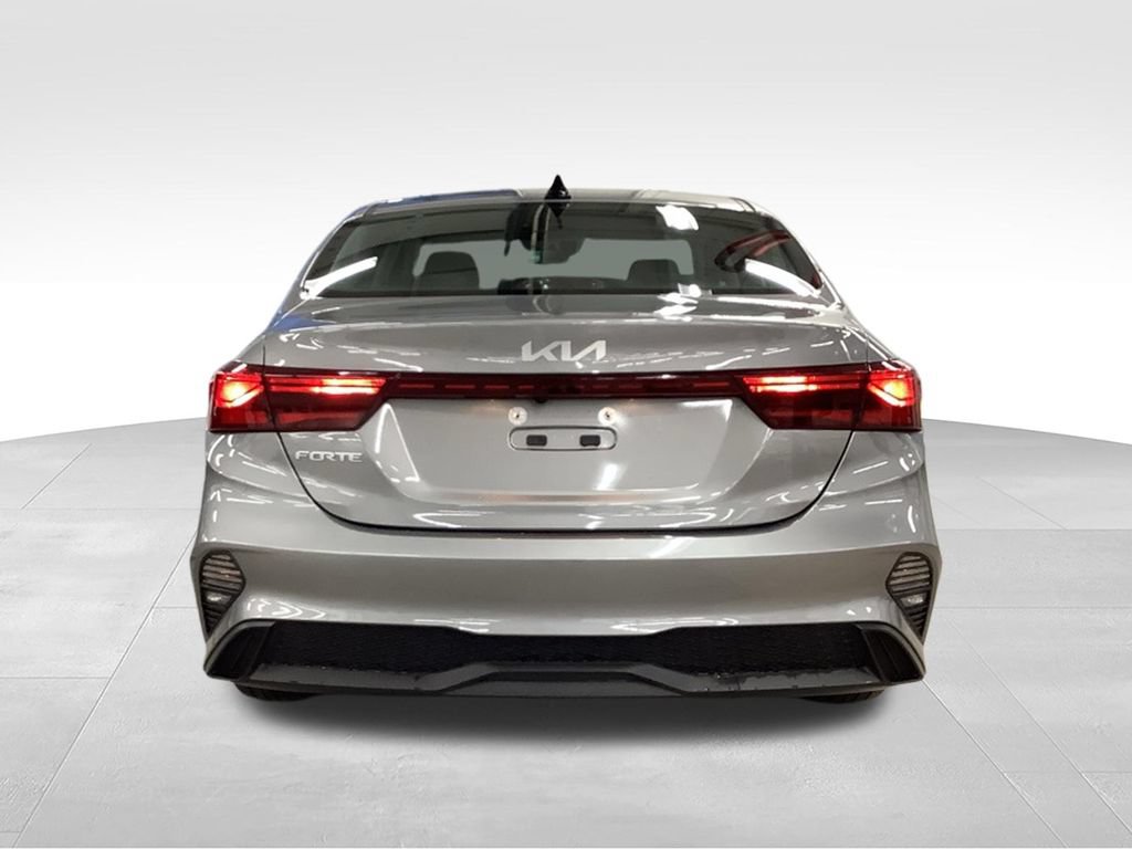 Certified 2024 Kia Forte LXS FWD image 25