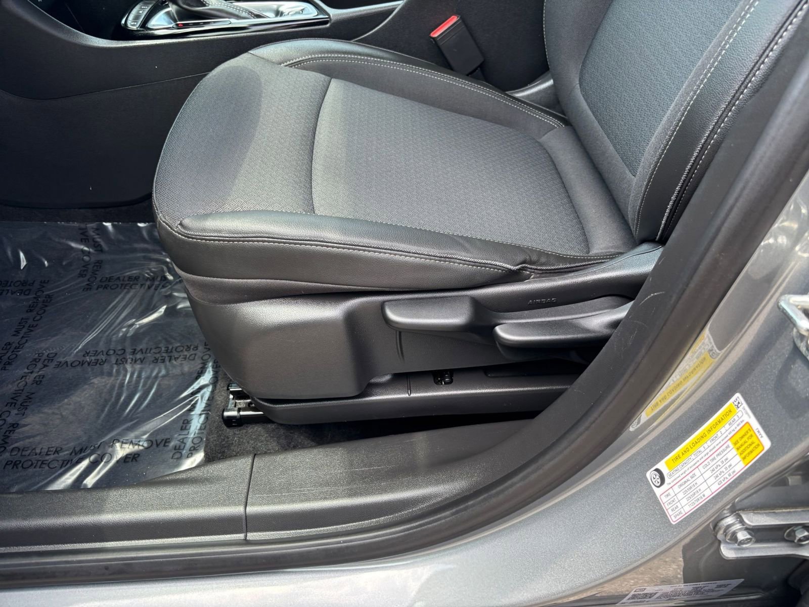 Used 2025 Buick Encore GX Preferred FWD image 23