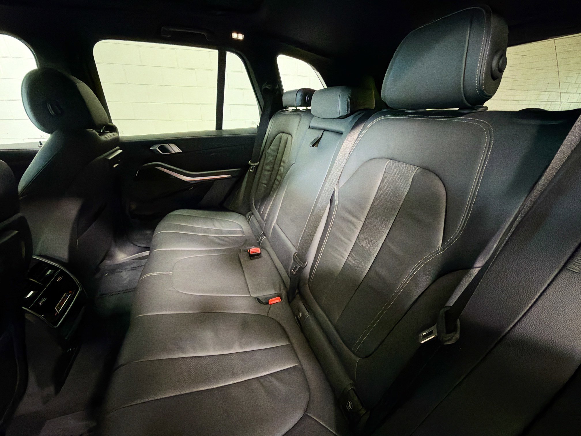 Used 2020 BMW X5 sDrive40i w/ Premium Package image 21