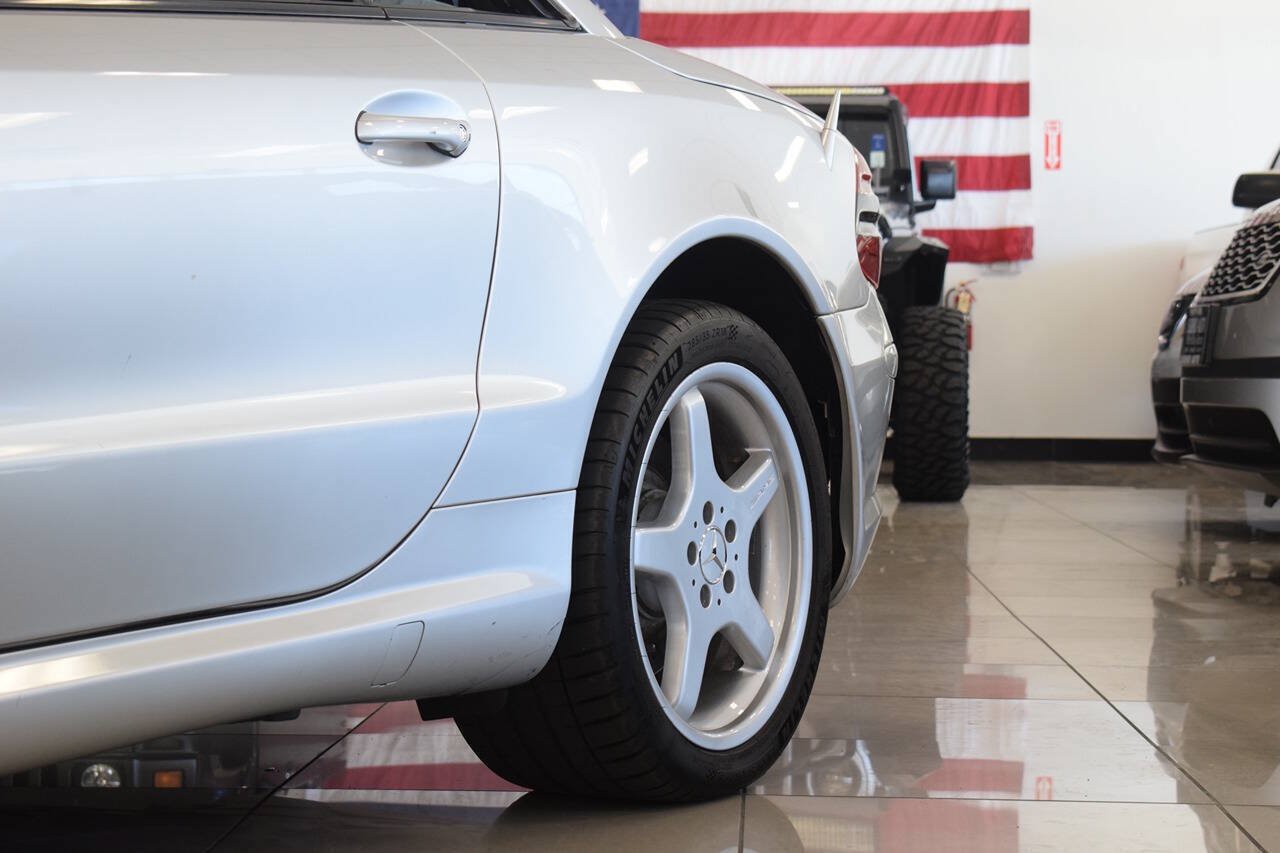 Used 2004 Mercedes-Benz SL 55 AMG image 17