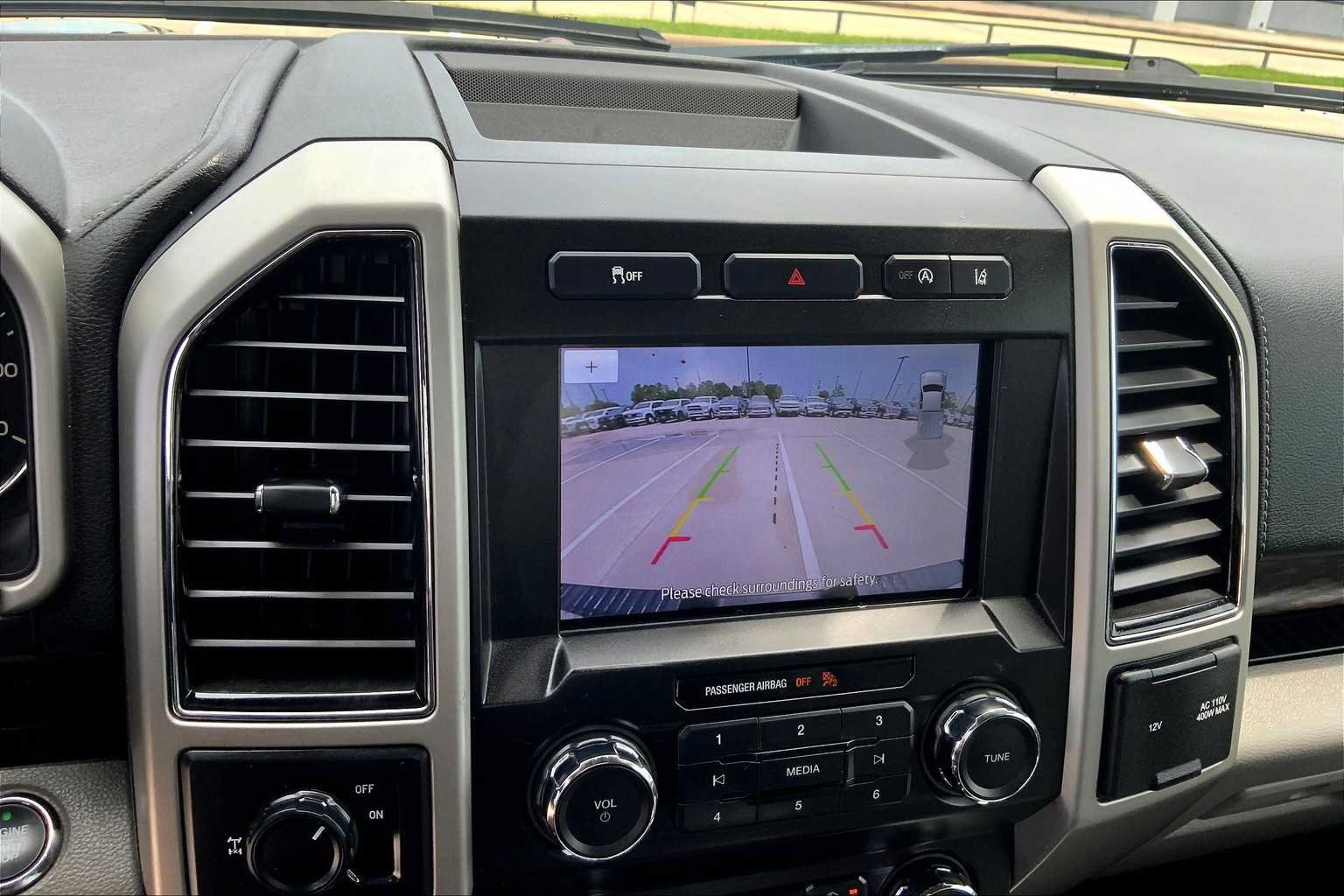 Used 2020 Ford F150 Lariat RWD image 28