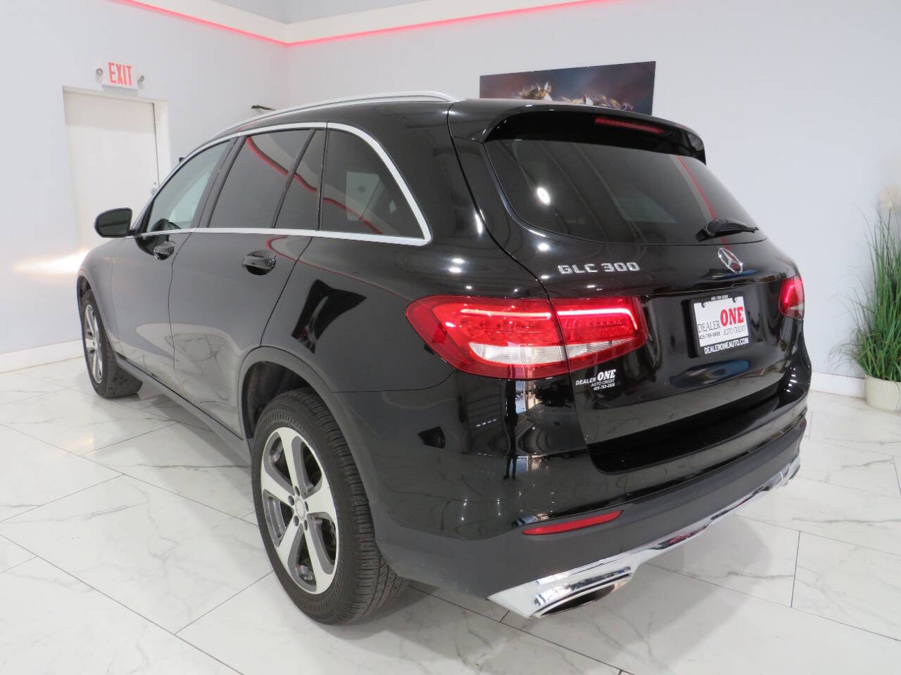 Used 2016 Mercedes-Benz GLC 300 image 6