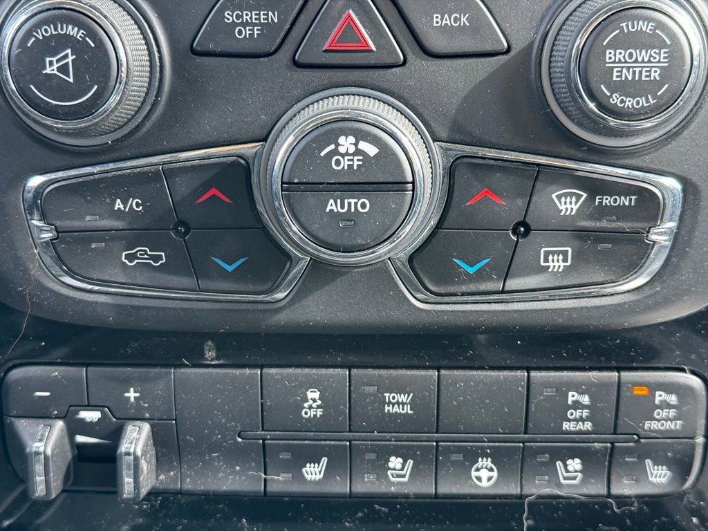 Used 2014 RAM 1500 Sport image 15