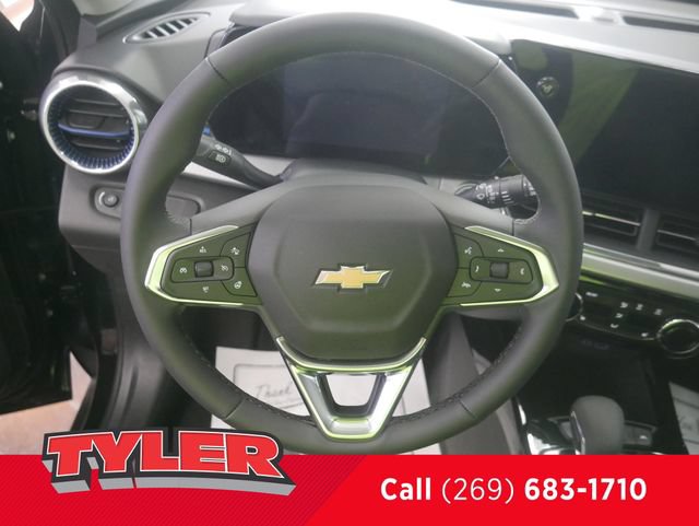 New 2026 Chevrolet Trax LT w/ Driver Confidence Package FWD image 26