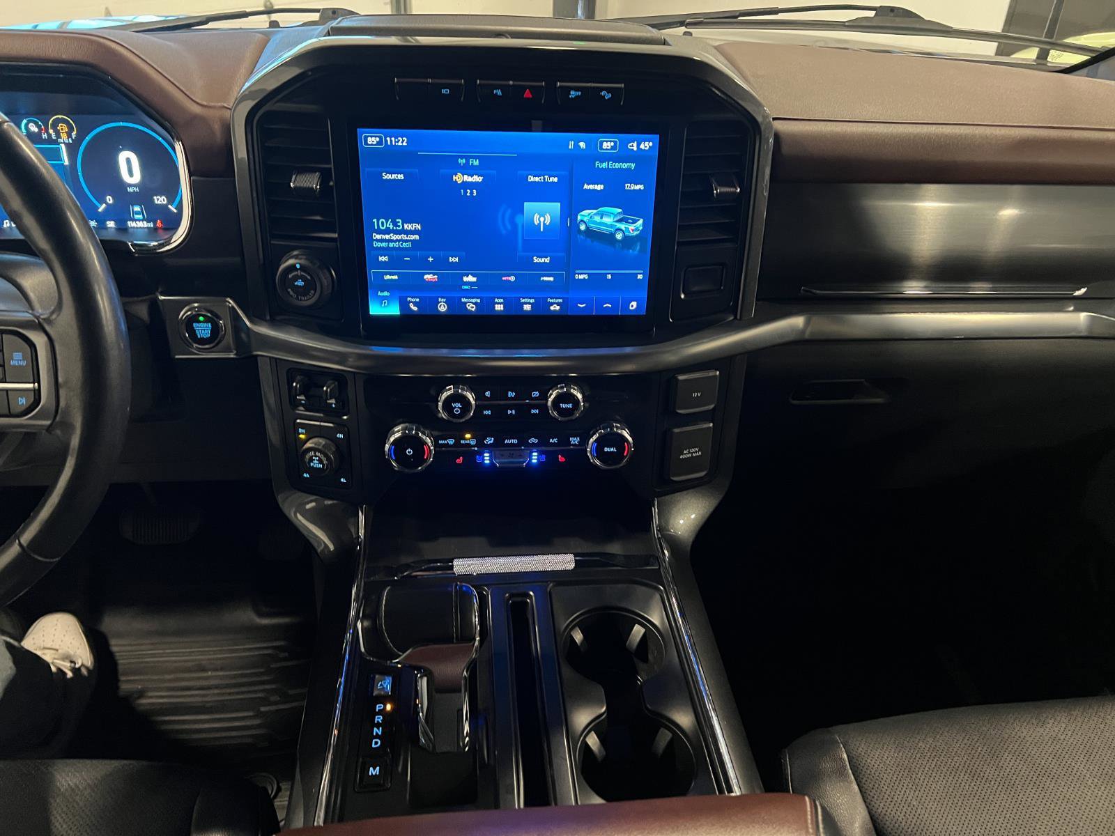 Used 2022 Ford F150 Lariat image 16