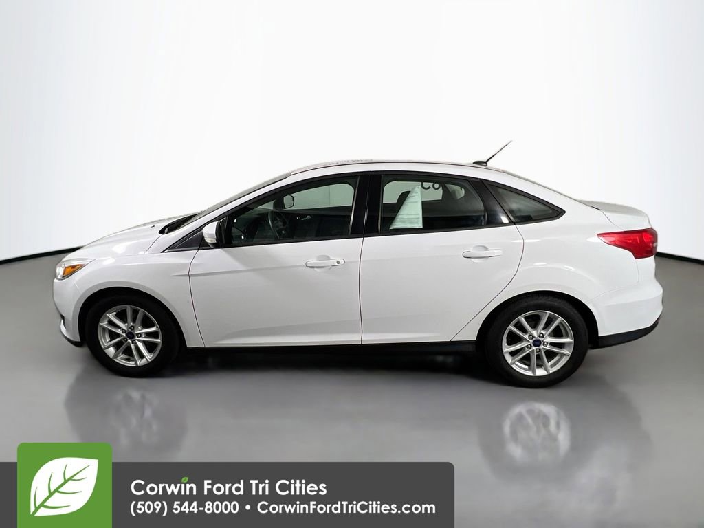 Used 2016 Ford Focus SE image 6
