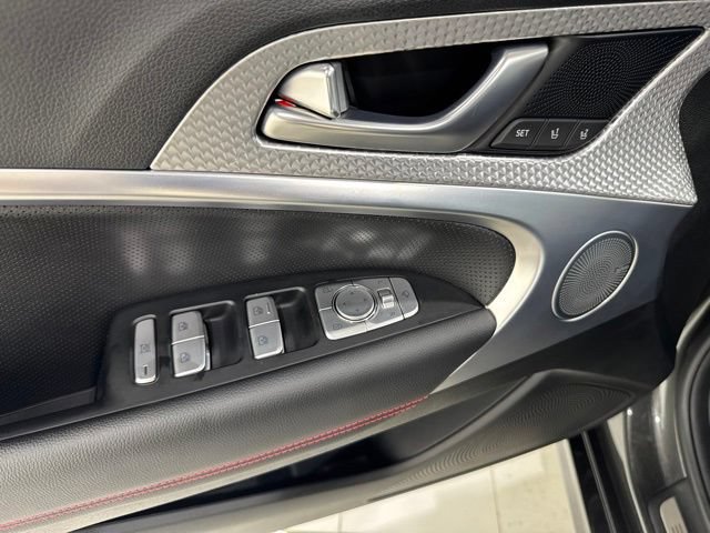 Used 2023 Genesis G70 2.0T w/ Sport Prestige Package AWD/4WD image 11