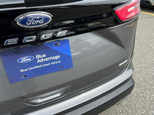 Certified 2022 Ford Edge Titanium AWD/4WD image 37