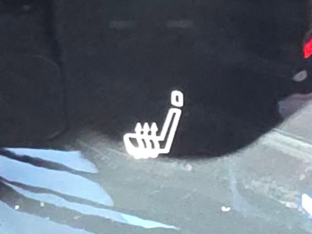 New 2026 Nissan Kicks SR w/ Cold Weather Package image 10