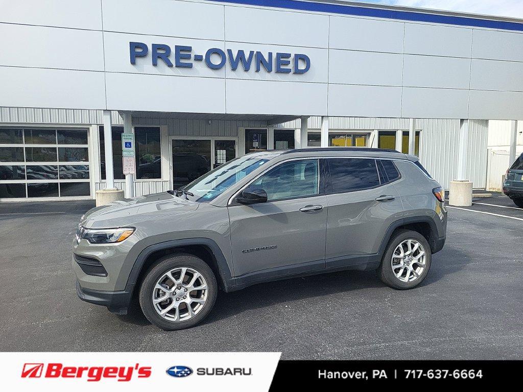 Used 2023 Jeep Compass Latitude w/ Sun and Sound Group