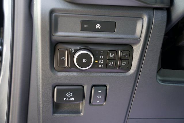 New 2025 Ford F150 Lariat w/ Equipment Group 501A Mid image 13