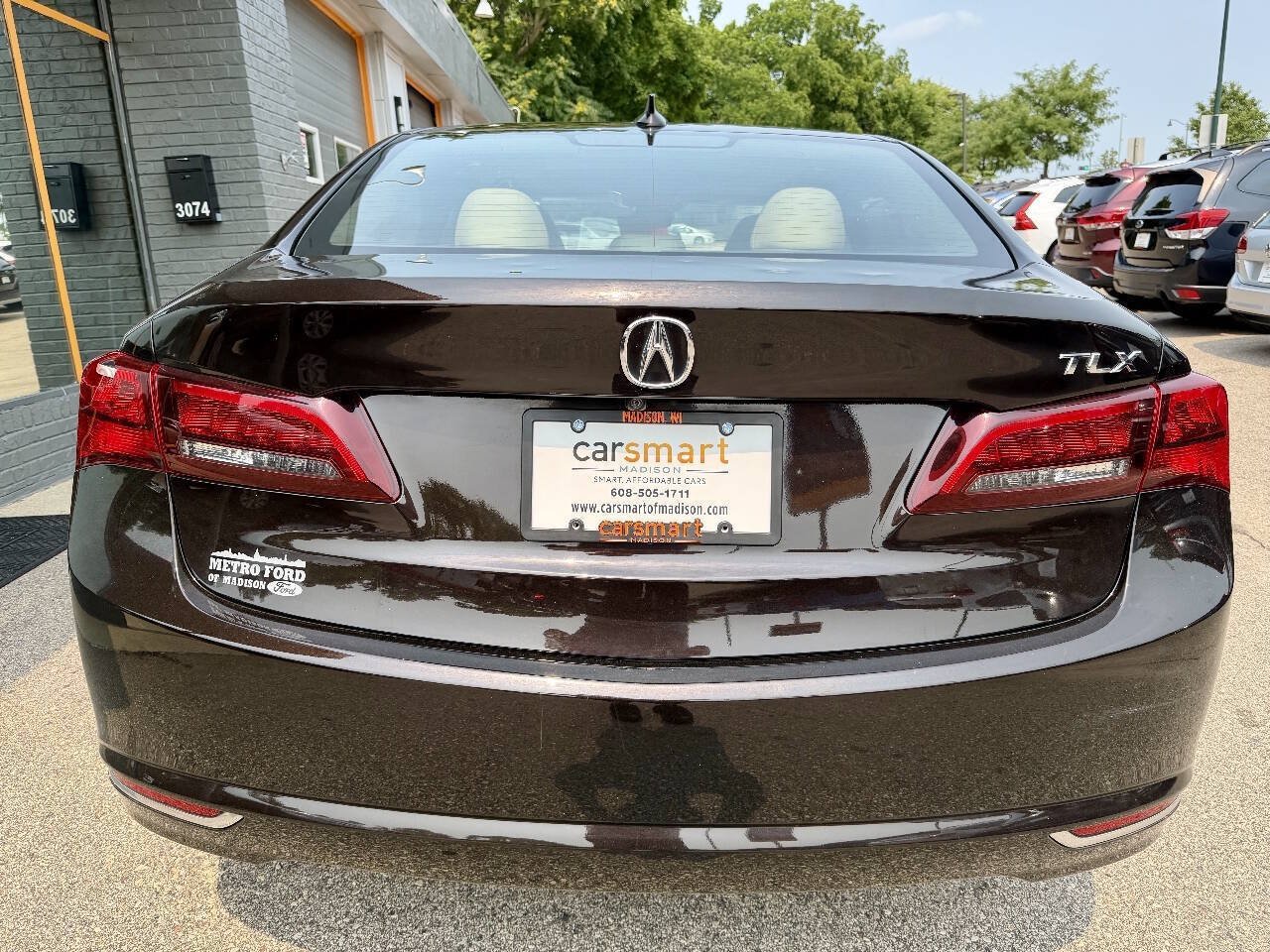 Used 2016 Acura TLX w/ Technology Package FWD image 7