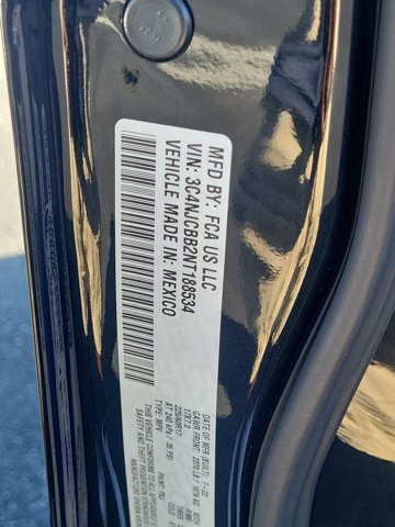 Used 2022 Jeep Compass Latitude FWD image 32
