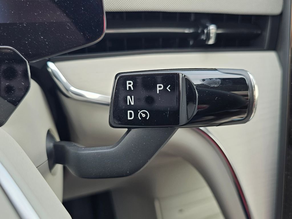 Used 2025 Volvo EX90 Ultra image 10