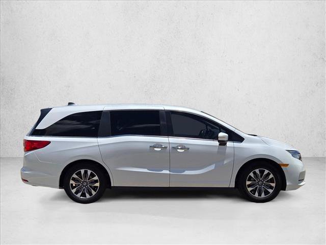Used 2023 Honda Odyssey EX-L image 4