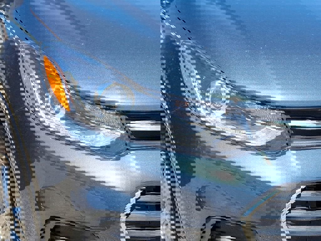 Used 2022 Chevrolet Trax LT w/ LT Convenience Package image 7