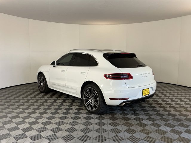 Used 2015 Porsche Macan Turbo AWD/4WD image 7