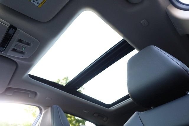 Certified 2025 Nissan Murano SL AWD/4WD image 9
