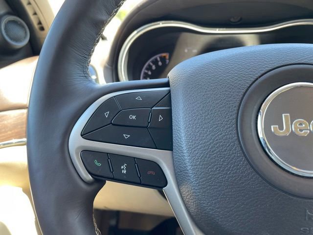 Used 2021 Jeep Grand Cherokee Overland AWD/4WD image 15
