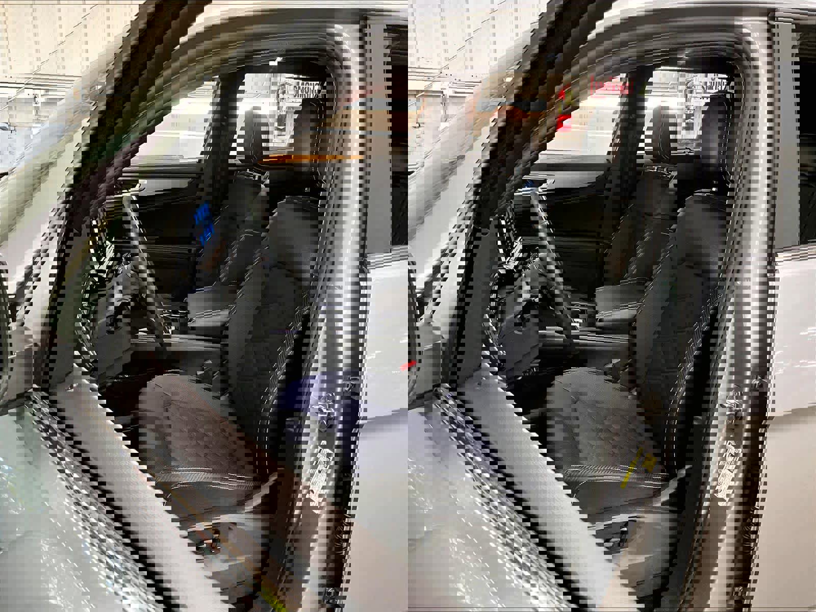 Used 2024 Volkswagen Atlas Cross Sport SE w/ Panoramic Sunroof Package image 28