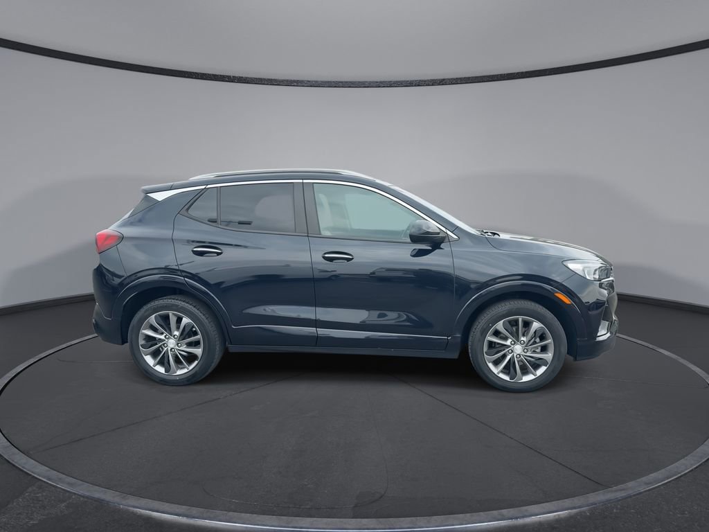 Certified 2020 Buick Encore GX Preferred w/ Sport Touring Package image 9