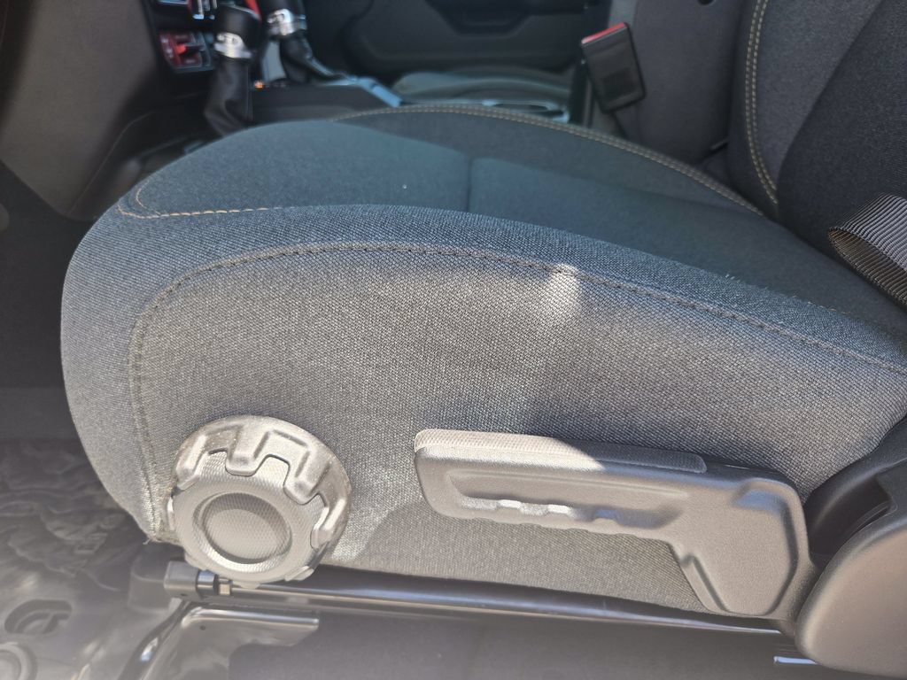 New 2026 Jeep Wrangler Unlimited Sport AWD/4WD image 19