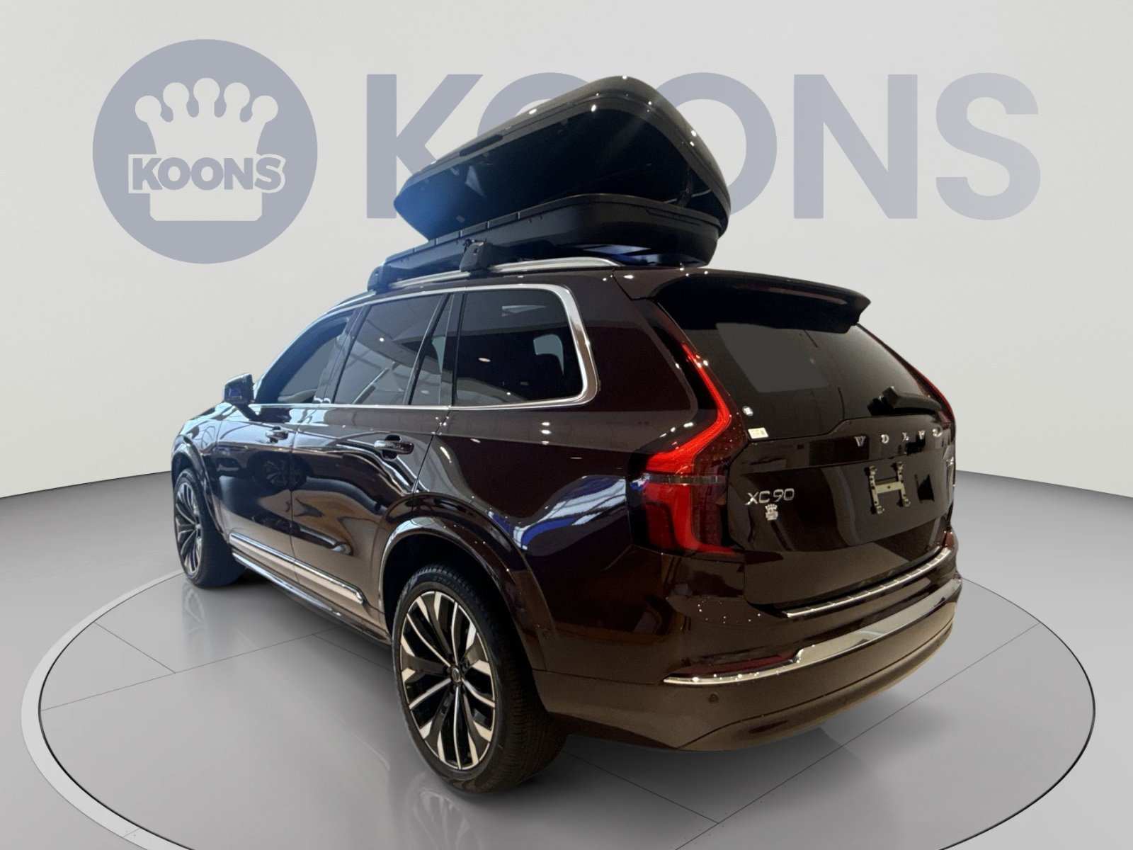 New 2026 Volvo XC90 T8 Plus w/ Protection Package Premier AWD/4WD image 4