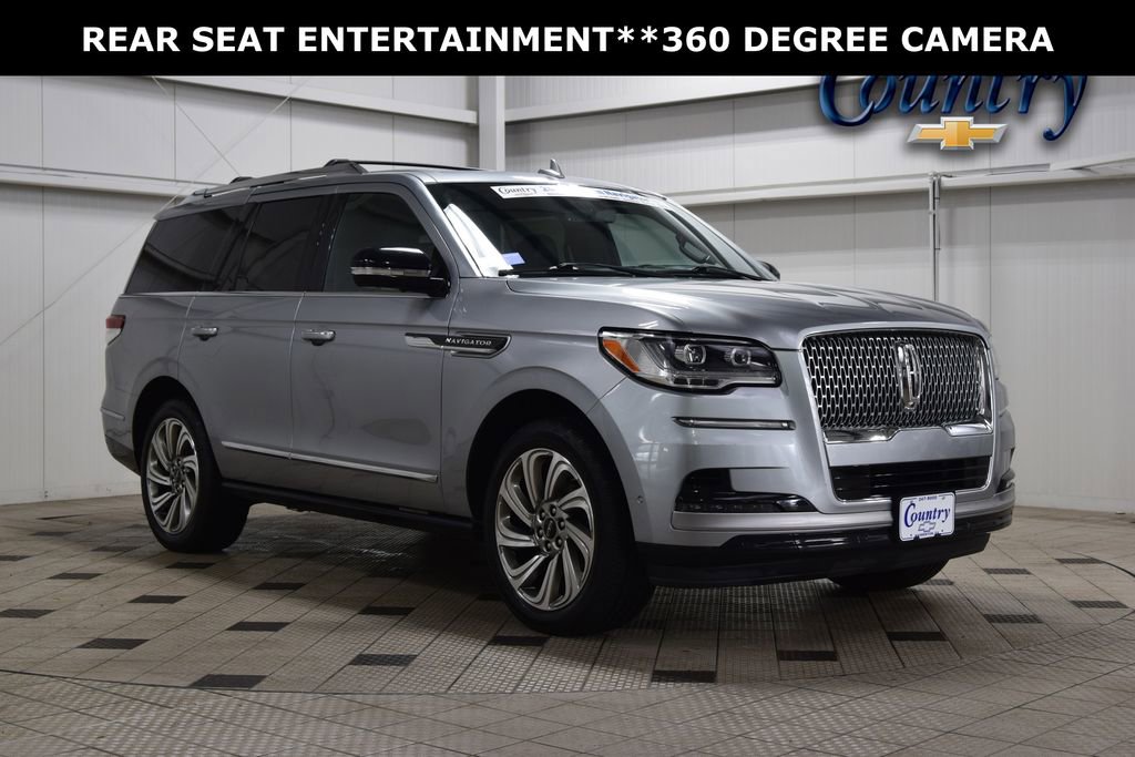 Used 2022 Lincoln Navigator Reserve AWD/4WD image 1