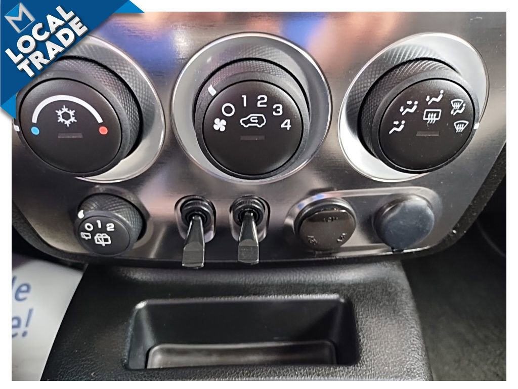 Used 2008 HUMMER H3 Luxury image 33