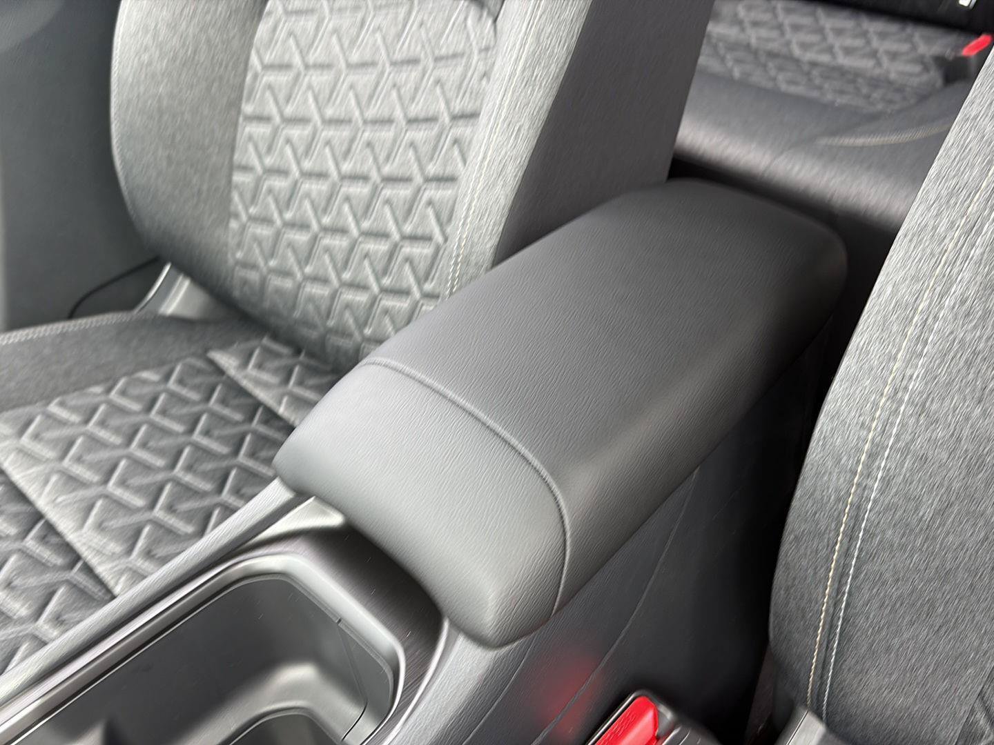 New 2026 Nissan Kicks SV w/ Cold Weather Package FWD image 19