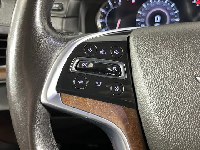 Used 2018 Cadillac Escalade Luxury AWD/4WD image 16
