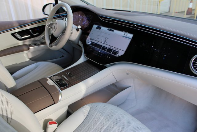 Used 2023 Mercedes-Benz EQS 580 580 4MATICﾮ image 13