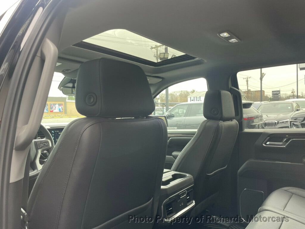 Used 2024 Chevrolet Silverado 1500 LTZ w/ Technology Package image 21