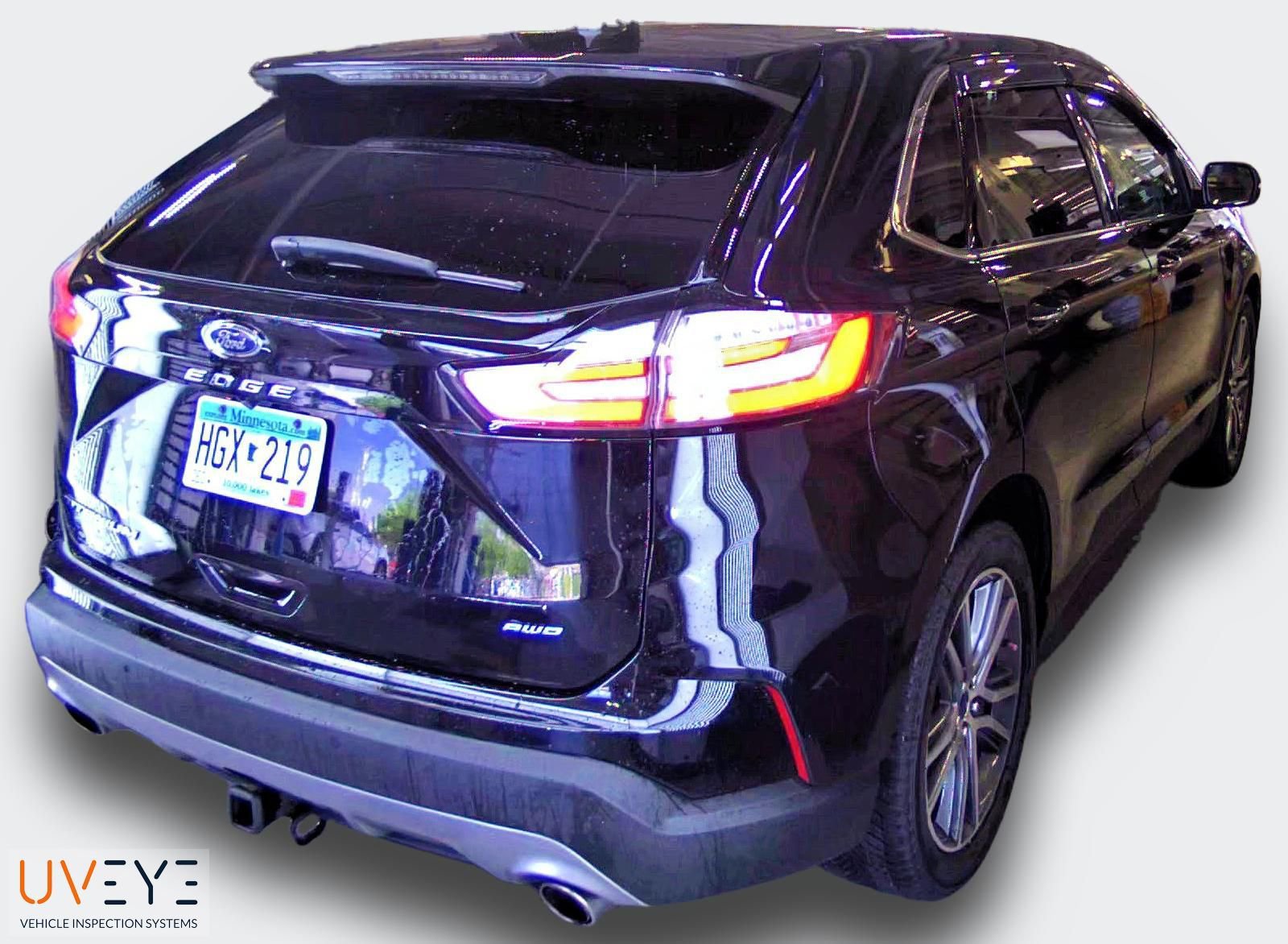 Used 2021 Ford Edge Titanium w/ Class II Trailer Tow Package AWD/4WD image 3