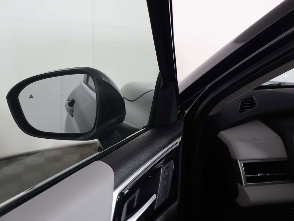 New 2025 Mitsubishi Outlander AWD image 44