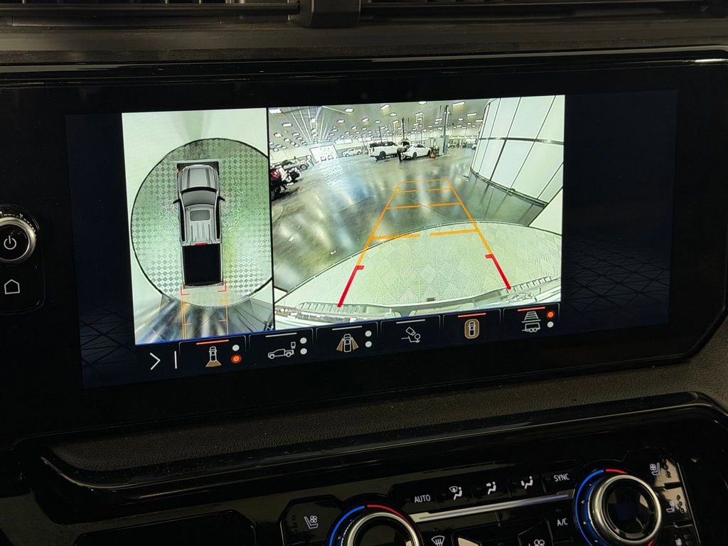 Used 2024 GMC Sierra 1500 AT4 w/ AT4 Premium Package image 19