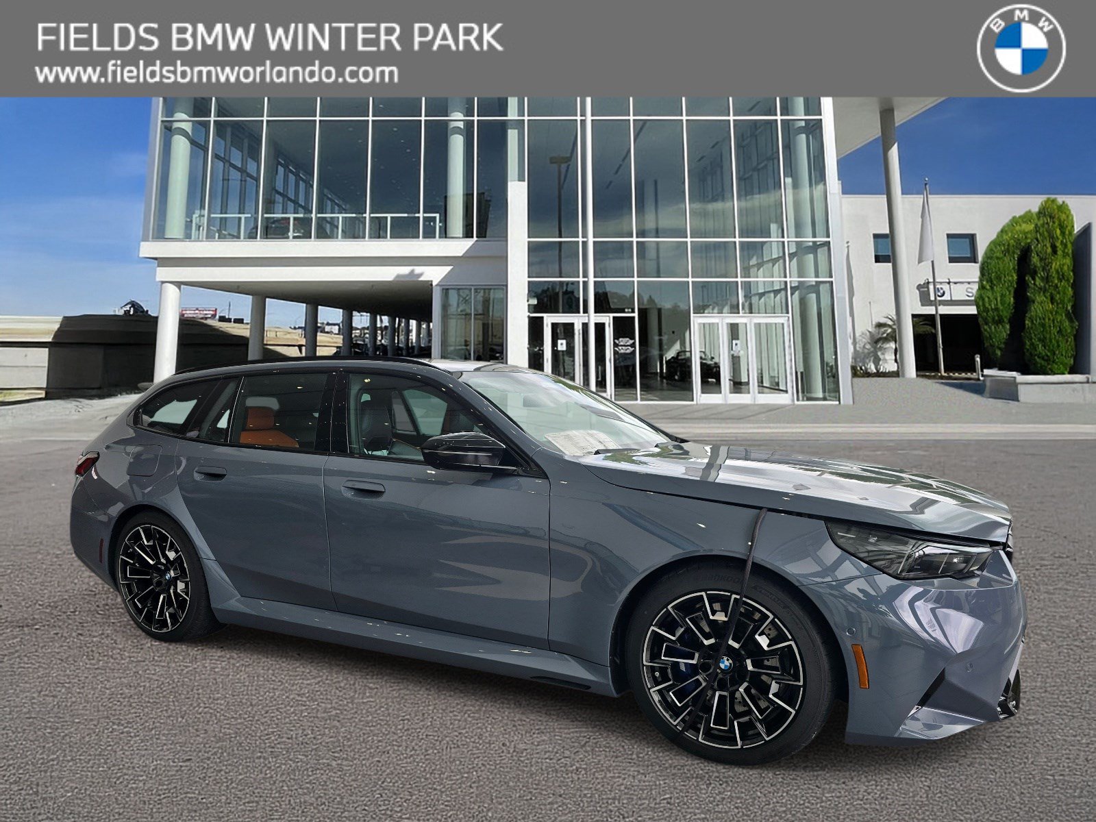 New 2027 BMW M5 Touring AWD/4WD image 1