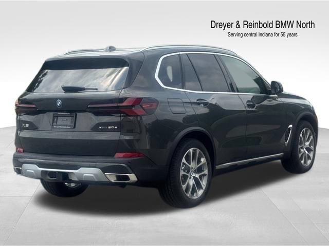 New 2026 BMW X5 xDrive50e w/ Climate Comfort Package AWD/4WD image 7