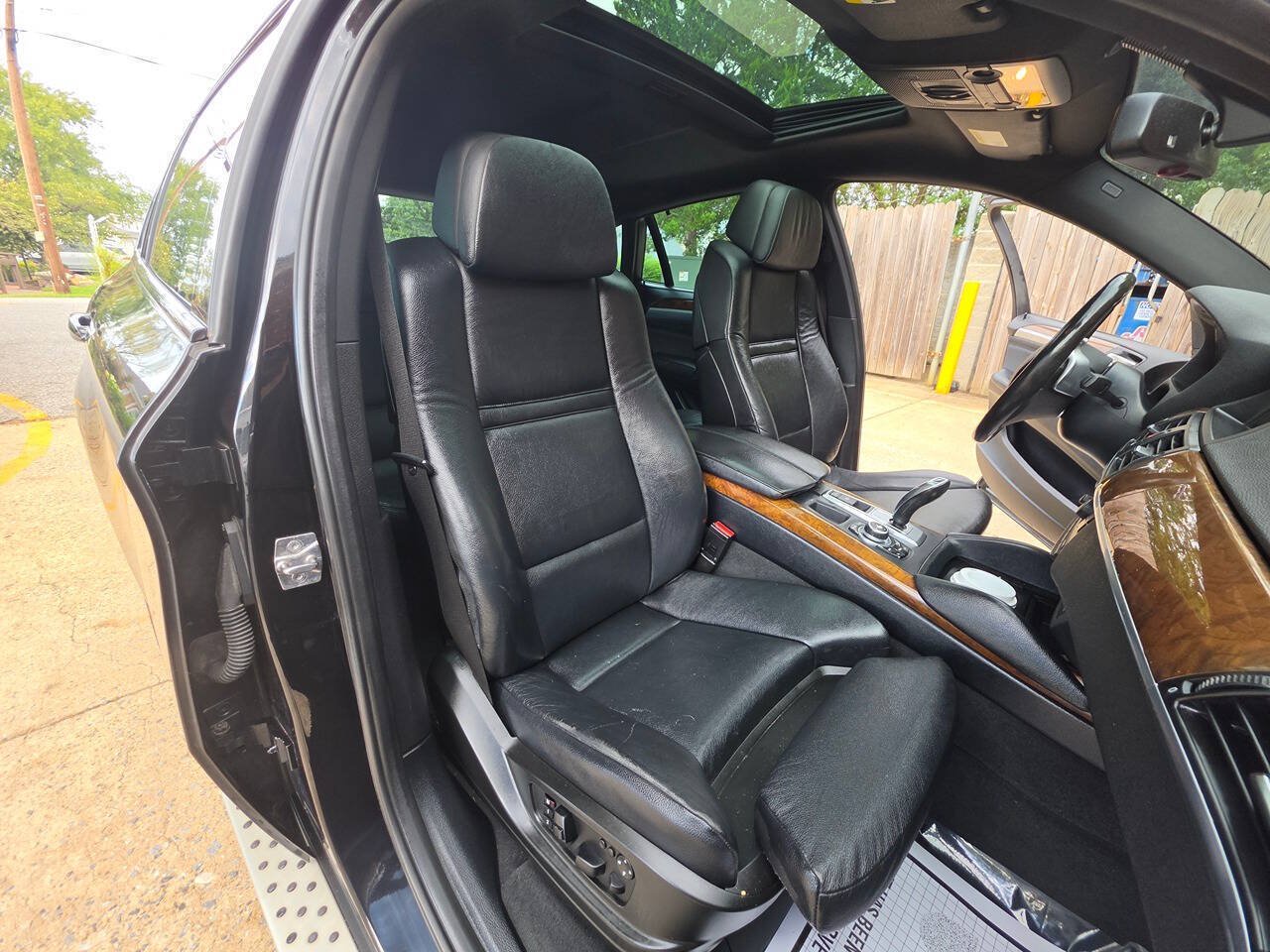 Used 2011 BMW X6 xDrive35i AWD/4WD image 9