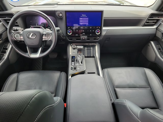 Used 2024 Lexus GX 550 w/ Accessory Package (Z1) AWD/4WD image 12