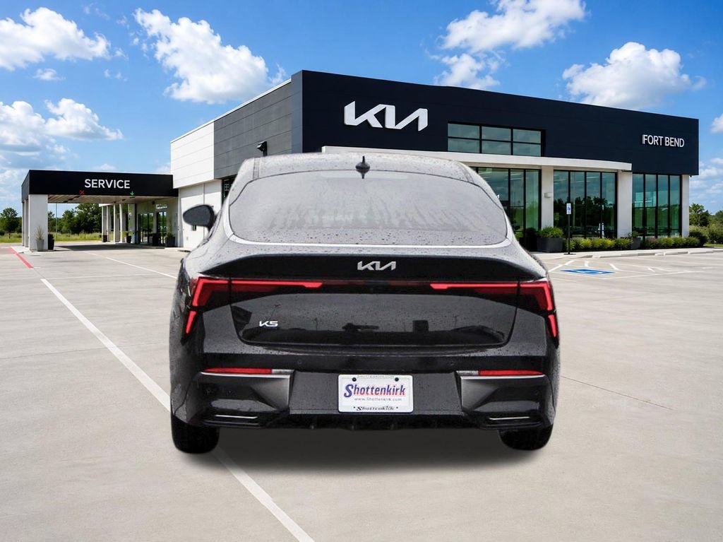 New 2026 Kia K5 LXS FWD image 4