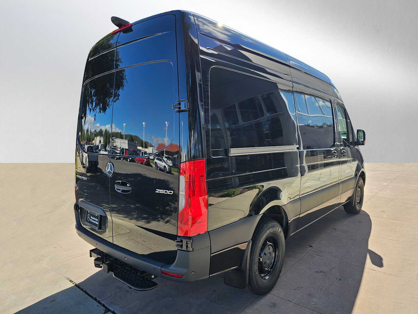 New 2026 Mercedes-Benz Sprinter 2500 image 3