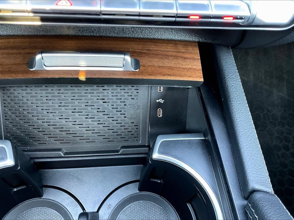 Certified 2025 Mercedes-Benz GLE 450 4MATIC image 18