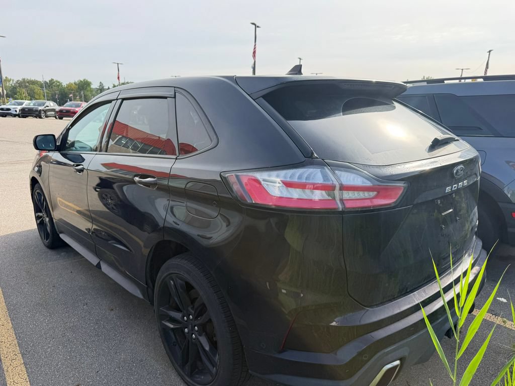 Certified 2021 Ford Edge ST w/ Equipment Group 401A AWD/4WD image 9