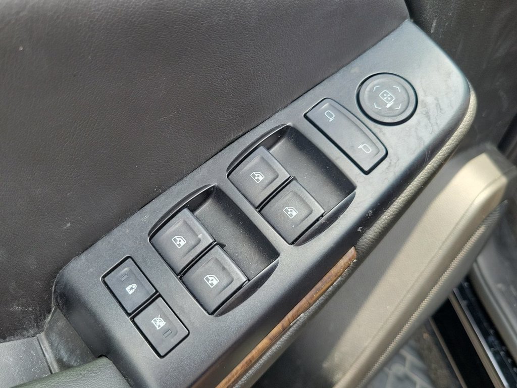 Used 2019 Chevrolet Tahoe LS RWD image 28