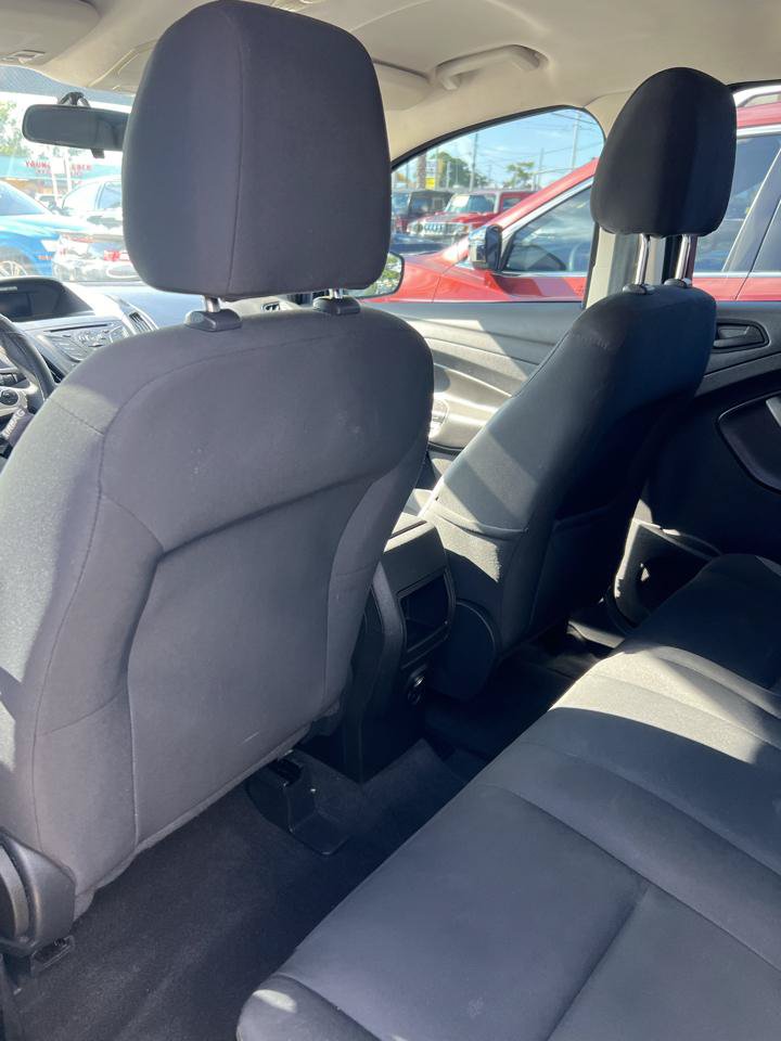 Used 2014 Ford Escape S FWD image 6